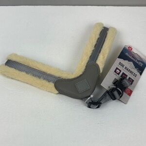 NWT Avalanche Reflective Dog Harness With Padded Soft Fur